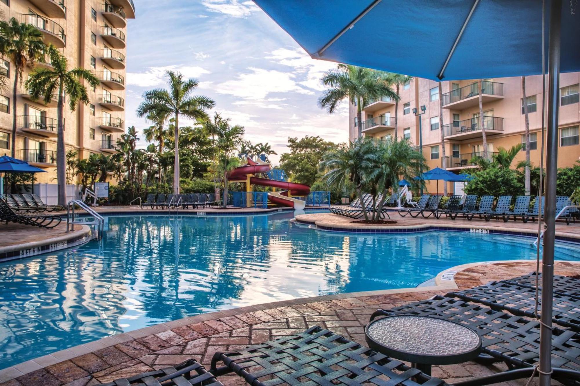 Club Wyndham Palm-Aire Hotel Pompano Beach Bagian luar foto