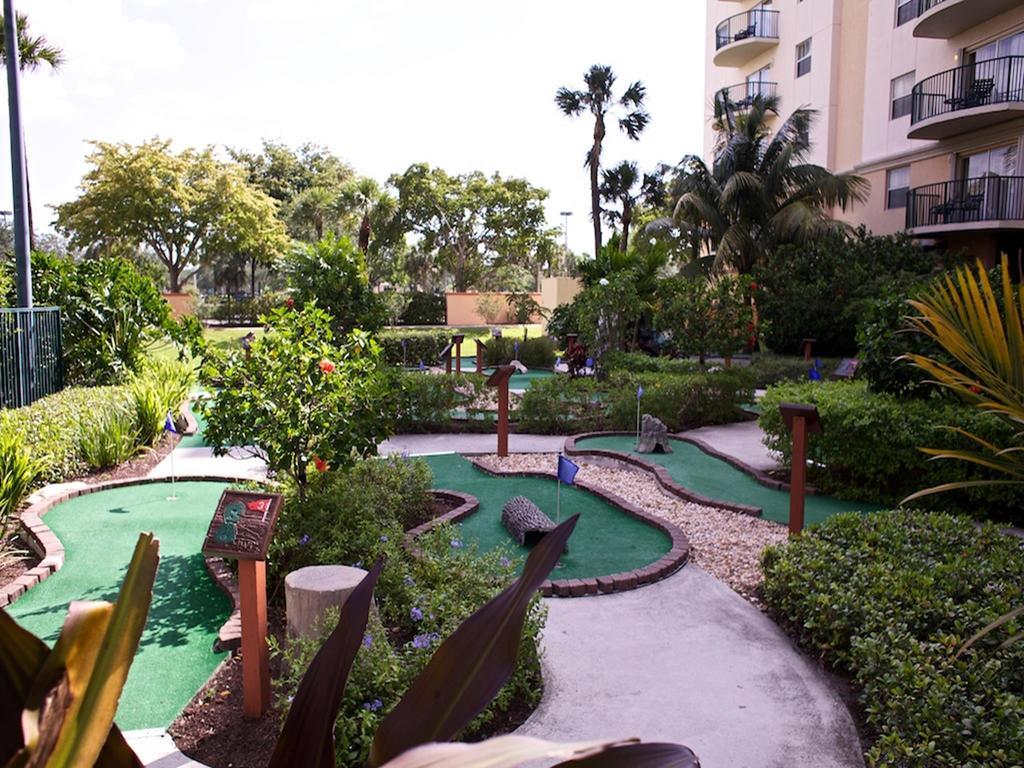 Club Wyndham Palm-Aire Hotel Pompano Beach Bagian luar foto